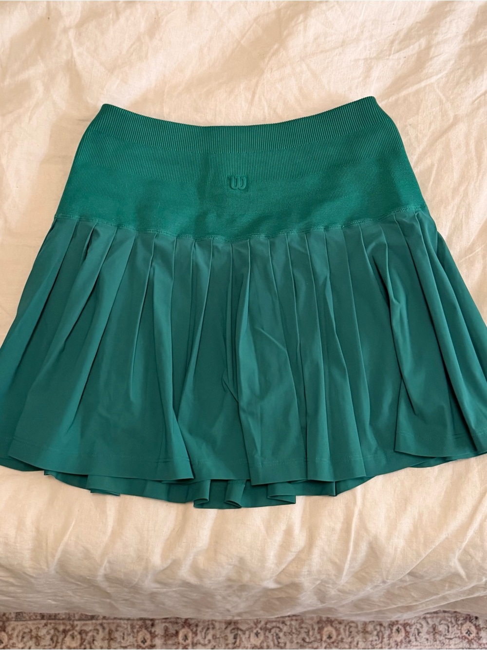Wilson Midtown Emerald Green Tennis and Golf Skort - Picture 5 of 5